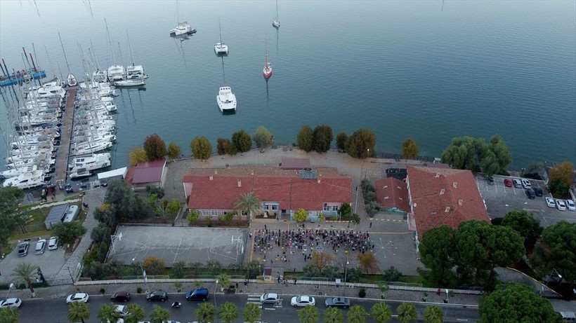 Antarktika'ya giden ilk Türk denizciler olma başarısını yakalayan çiftin oğulları okula her gün botla gidiyor - Resim: 27