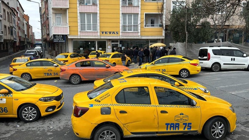 İstanbul'da taksiciler yeni tarife için taksimetre cihazlarını güncelliyor - Resim: 4