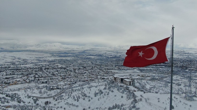 Harput'a kar yağdı, ortaya kartpostallık görüntüler çıktı - Resim: 4