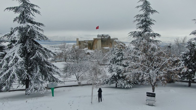 Harput'a kar yağdı, ortaya kartpostallık görüntüler çıktı - Resim: 3