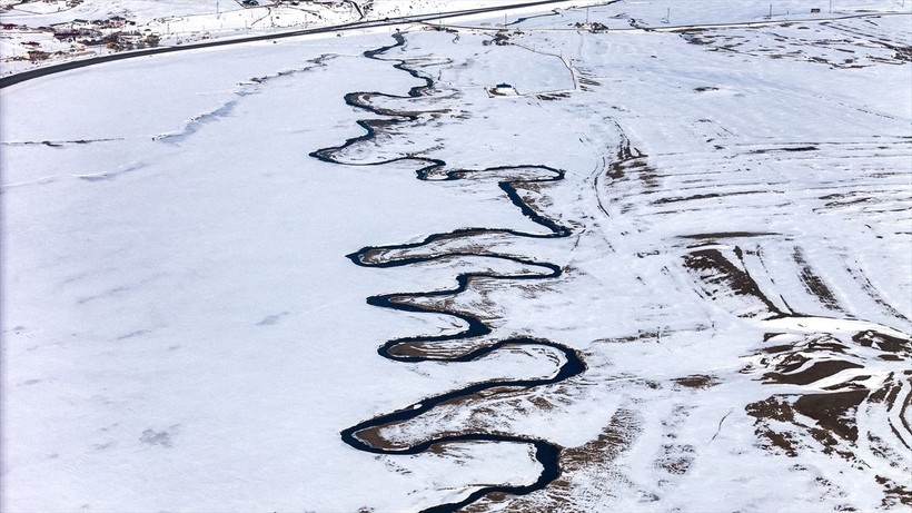 Kars ve Ardahan sınırları arasında bulunan Ölçek Deresi her mevsim farklı bir güzelliğe bürünüyor - Resim: 6