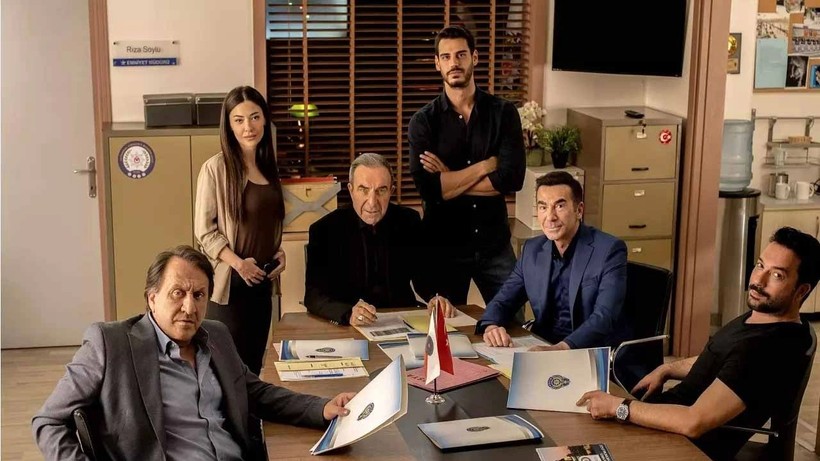Arka Sokaklar dizisinde silahların olduğu kamyon kaboldu! Dizinin çekimleri ertelendi - Resim: 1