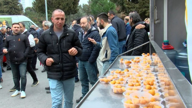 Müslüm Gürses vefatının 11. yıldönümünde mezarı başında anıldı - Resim: 6