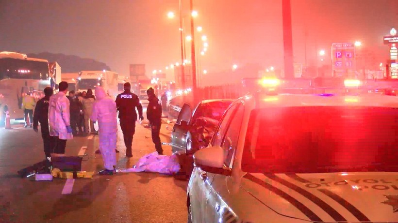 Bir ailenin yok olduğu TEM Otoyolu'ndaki kaza hakkında çarpıcı detay - Resim: 1