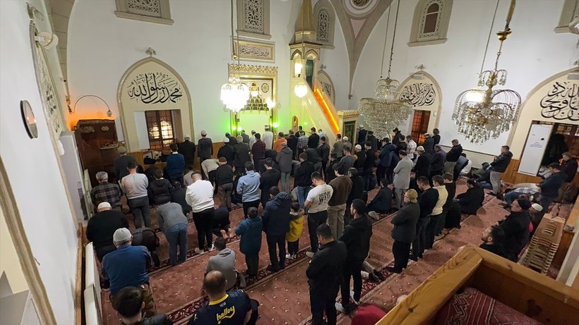 Türkiye'de ilk teravih namazı kılındı - Resim: 19