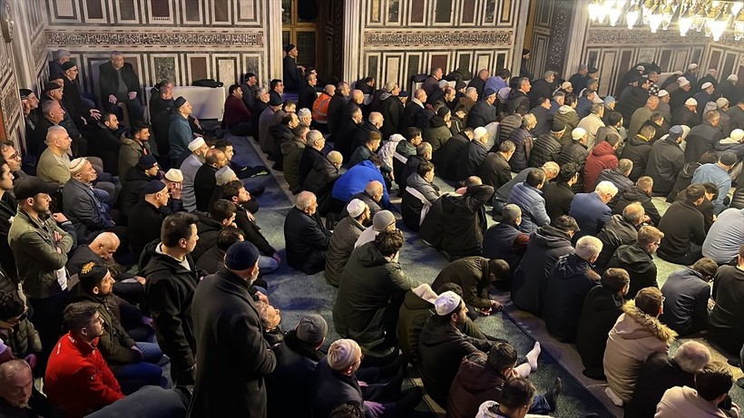 Türkiye'de ilk teravih namazı kılındı - Resim: 15