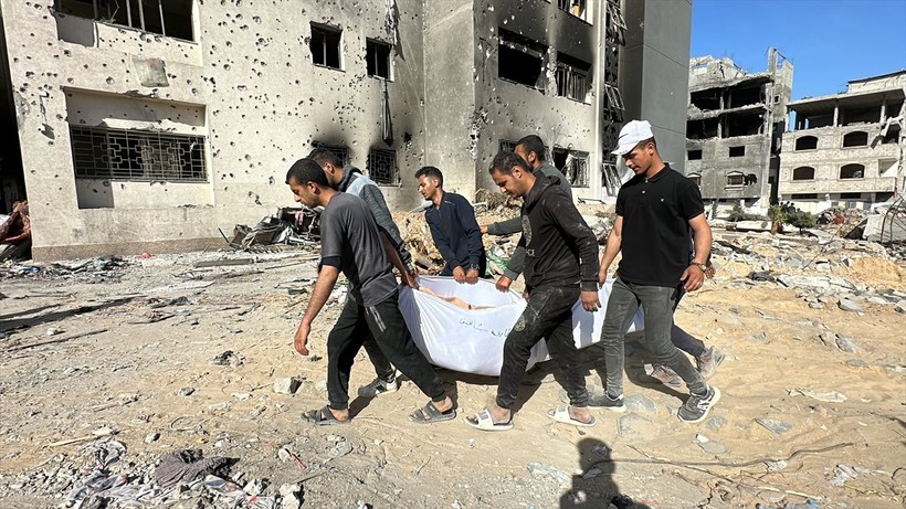 Soykırımcı İsrail ordusu, Şifa Hastanesi'ni yerle bir ettikten sonra çekildi - Resim: 7
