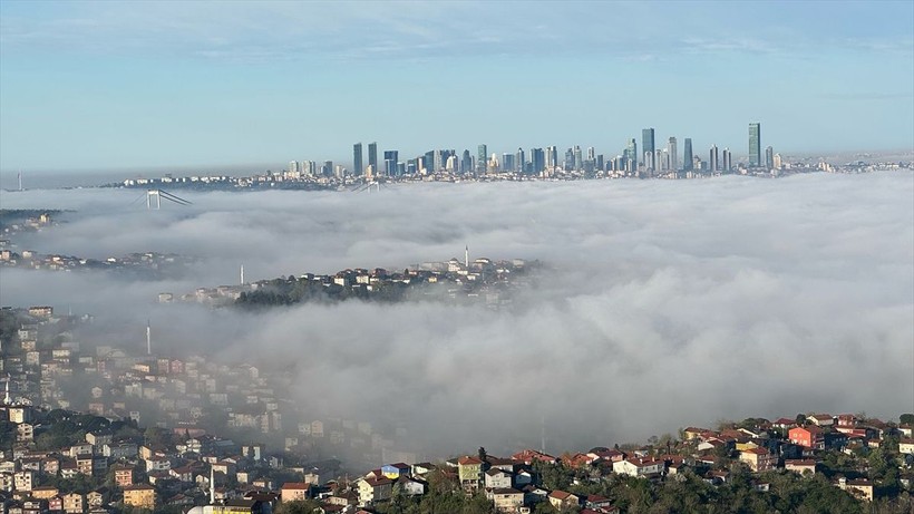 İstanbul'da bayram tatili için yola çıkanlar sis şaşkınlığı yaşadı - Resim: 14