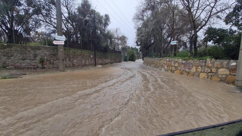 Meteoroloji saat verdi! AKOM'dan fırtına uyarısı: 45 ile sarı kodlu uyarı - Resim: 9