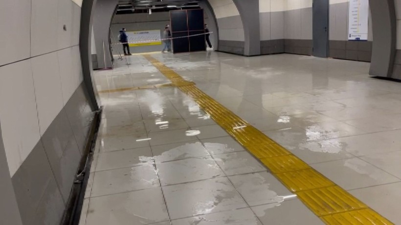 İstanbul'da Yenibosna Metro İstasyonu'nu su bastı - Resim: 8