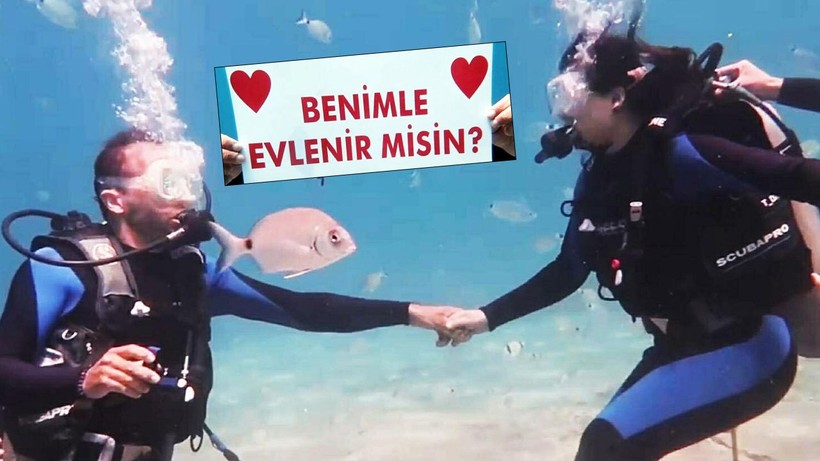 Muğla'da denizin derinliklerinde evlilik teklifi - Resim: 1