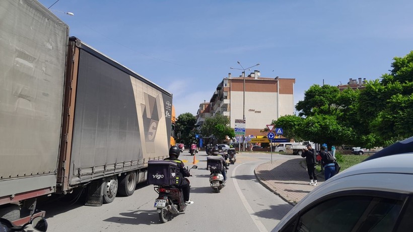 Edirne'de motokuryeler, Ata Emre'nin öldürülmesini kontak kapatarak protesto etti - Resim: 3