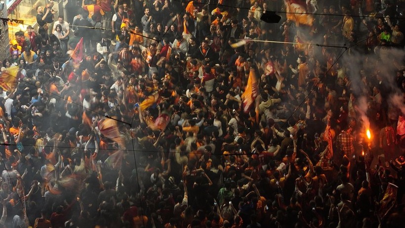 Türkiye'nin dört bir yanında yaşayan vatandaşlar, Galatasaray'ın şampiyonluğunu kutladı - Resim: 20