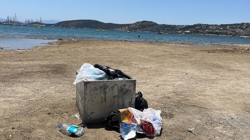 Bodrum'da tatilcilerden geriye çöpleri kaldı - Resim: 3