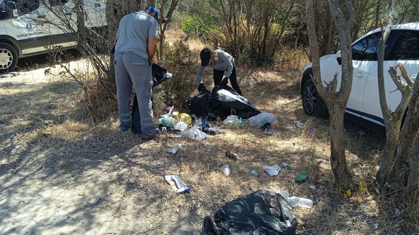 Bodrum'da tatilcilerden geriye çöpleri kaldı - Resim: 10