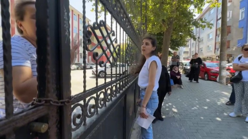 Bir sınav klasiği! KPSS'ye geç kalanlar içeri alınmadı - Resim: 1