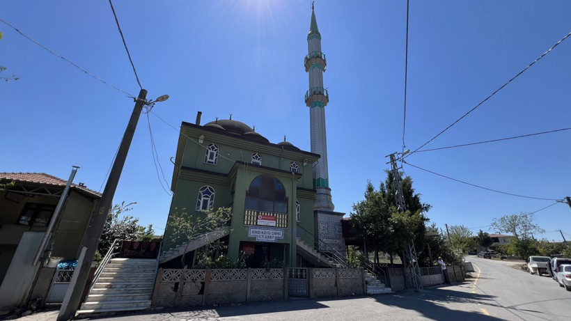 "Ev vaadi yerine getirilmedi" dedi, camiyi 7 milyon liraya satışa çıkardı - Resim: 4