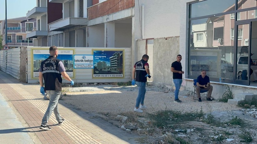 6. kattan atlayarak intihar eden genç kızın cüzdanından çıkan not yürekleri dağladı - Resim: 7