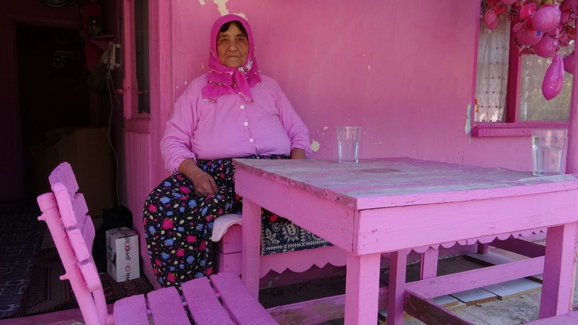 75 yaşındaki Ispartalı Sakine teyzenin pespembe hayatı - Resim: 13