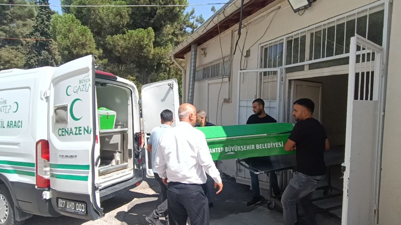 10 yaşındaki Emri Bakı oyun oynadığı için mahalle manavı tarafından tüfekle öldürüldü - Resim: 5