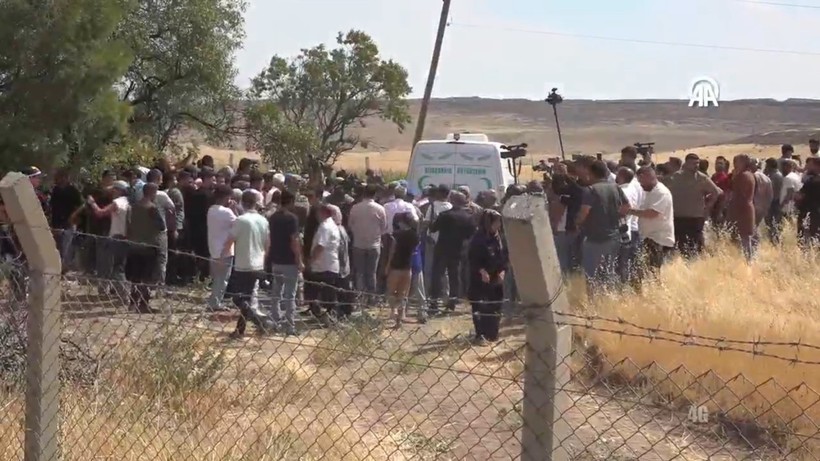 Narin son yolculuğuna uğurlandı - Resim : 2