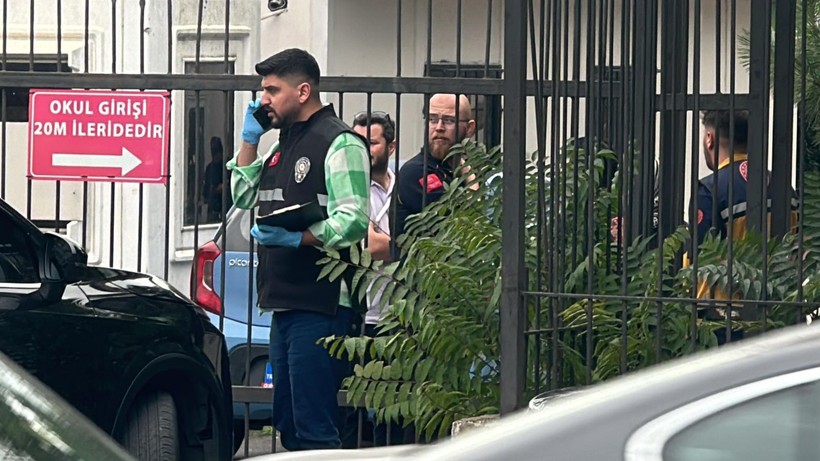 Etiler'deki lisede korku dolu anlar! Öğretmen okulu karıştırdı - Resim: 4