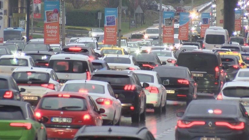 İstanbul'da 1 Mayıs önlemleri | Hangi yollar ve metro istasyonları trafiğe kapatıldı? - Resim: 22