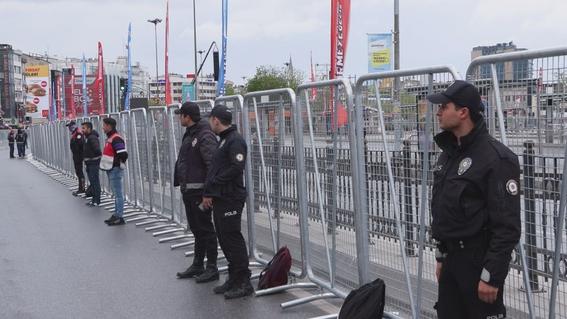 İstanbul'da 1 Mayıs önlemleri | Hangi yollar ve metro istasyonları trafiğe kapatıldı? - Resim: 11