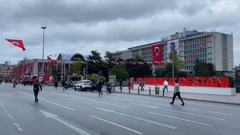 İstanbul'da 1 Mayıs önlemleri | Hangi yollar ve metro istasyonları trafiğe kapatıldı? - Resim: 23