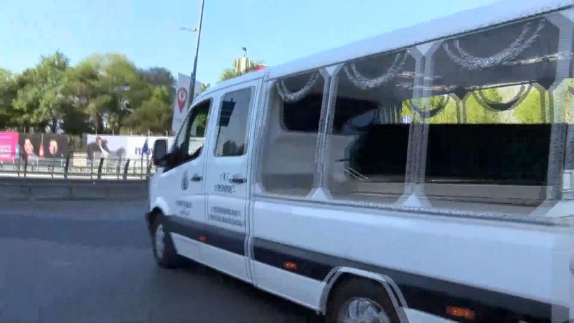 Sırrı Süreyya Önder'e veda: Cenazesi hastaneden alındı - Resim: 4