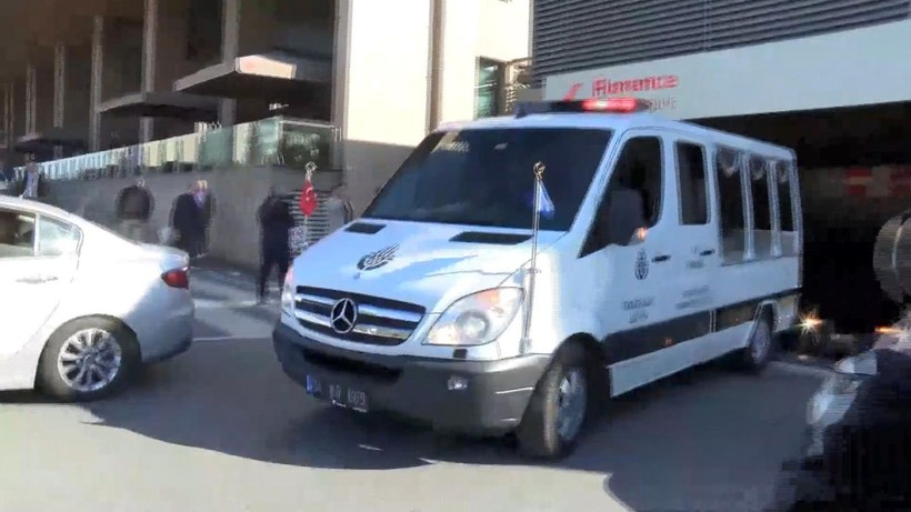 Sırrı Süreyya Önder'e veda: Cenazesi hastaneden alındı - Resim: 3