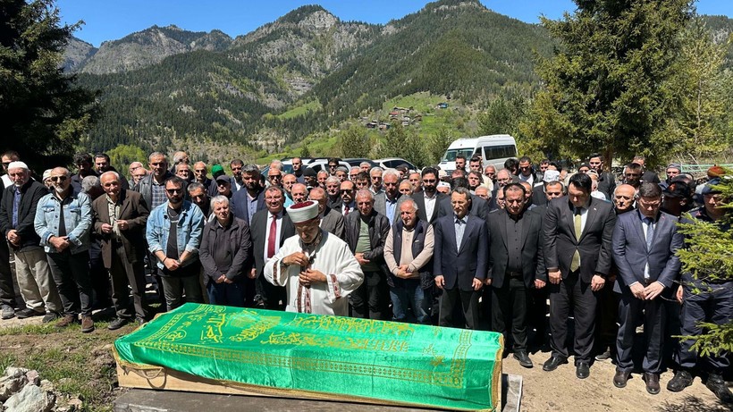 Cumhurbaşkanlığı İletişim Başkanı Fahrettin Altun'un acı günü - Resim: 2
