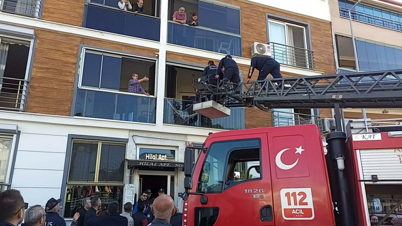 Yangında eşi ile 2 çocuğu ölen itfaiye eri gözaltına alındı: Faciadan kısa bir süre sonra nişanlanmış - Resim: 5