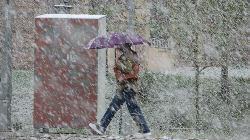 Erzurum'a mayıs ortasında kar yağdı - Resim: 5
