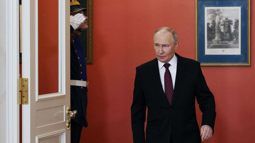 Putin ile ilgili ortalığı karıştıran iddia: Suikast korkusu eve kapattı - Resim: 1