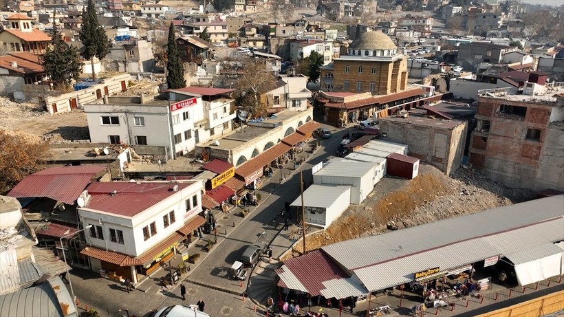 Bakan Kurum, Kahramanmaraş'taki restorasyonu süren Tarihi Kapalı Çarşı'nın görüntülerini paylaştı - Resim: 14
