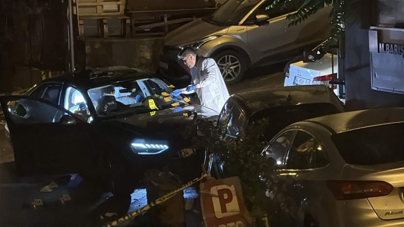 Kağıthane’de kanlı pusu: Otomobile kurşun yağdırıp öldürdüler - Resim: 11