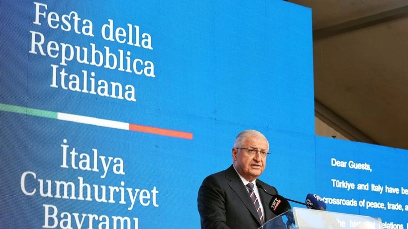 Bakan Güler: Türkiye ve İtalya NATO'da ortak savunma ve güvenlik perspektifini paylaşıyor - Resim : 1