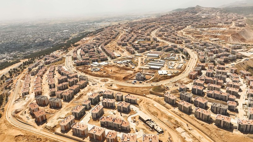 Bakan Kurum: Dağları deldik, yepyeni bir şehir kurduk - Resim: 35