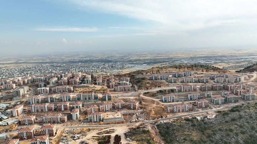 Bakan Kurum: Dağları deldik, yepyeni bir şehir kurduk - Resim: 1