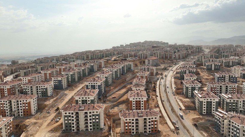 Bakan Kurum: Dağları deldik, yepyeni bir şehir kurduk - Resim: 18