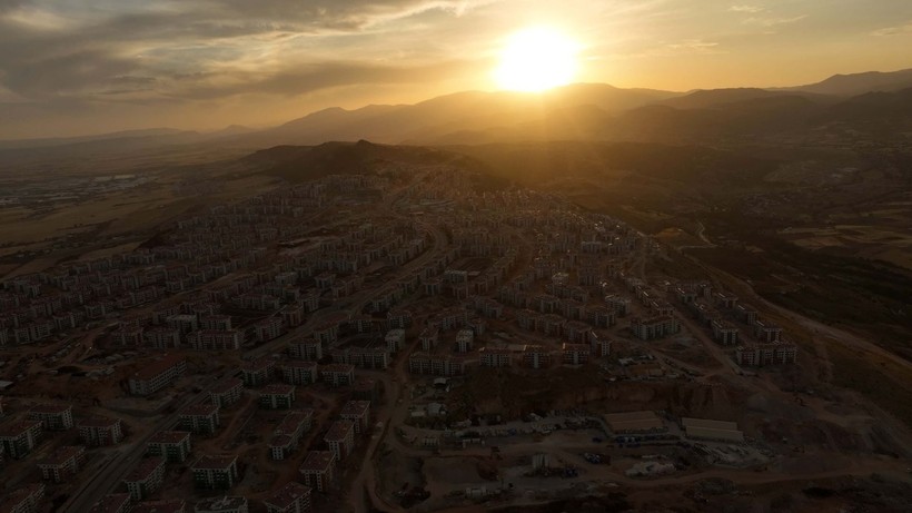 Bakan Kurum: Dağları deldik, yepyeni bir şehir kurduk - Resim: 11