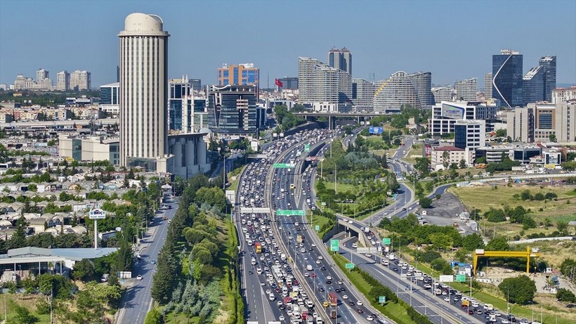 Arefe günü İstanbul'da yollar boş kaldı - Resim: 4