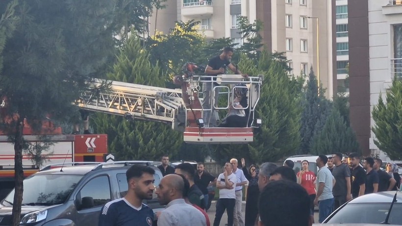 Diyarbakır'daki yangın faciasında tüyler ürperten ayrıntı! Anne ve çocukları ihmal kurbanı oldu - Resim: 7