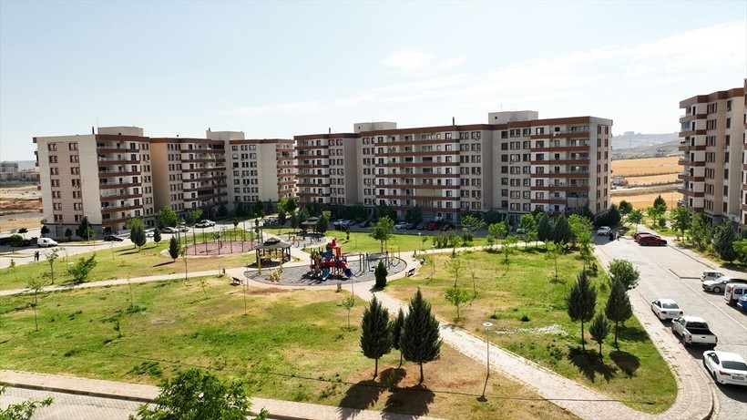 Cizre'de terör nedeniyle kullanılamaz hale gelen evler yerine 8 bin 785 konut inşa edildi - Resim: 6