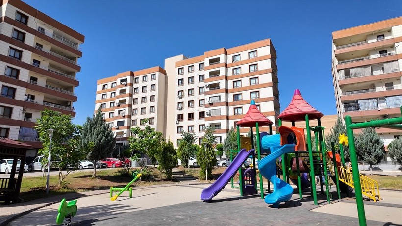 Cizre'de terör nedeniyle kullanılamaz hale gelen evler yerine 8 bin 785 konut inşa edildi - Resim: 10