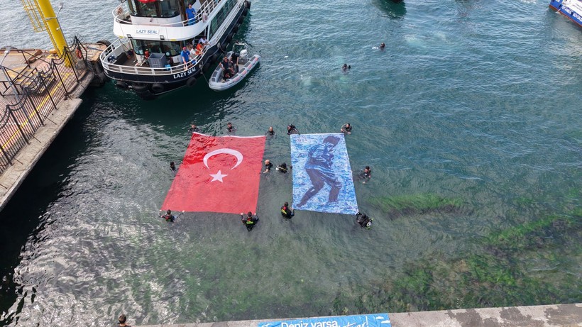 İstanbul'da Denizcilik ve Kabotaj Bayramı'nın 99'uncu yılı kutlandı⚓🛳️ - Resim: 5