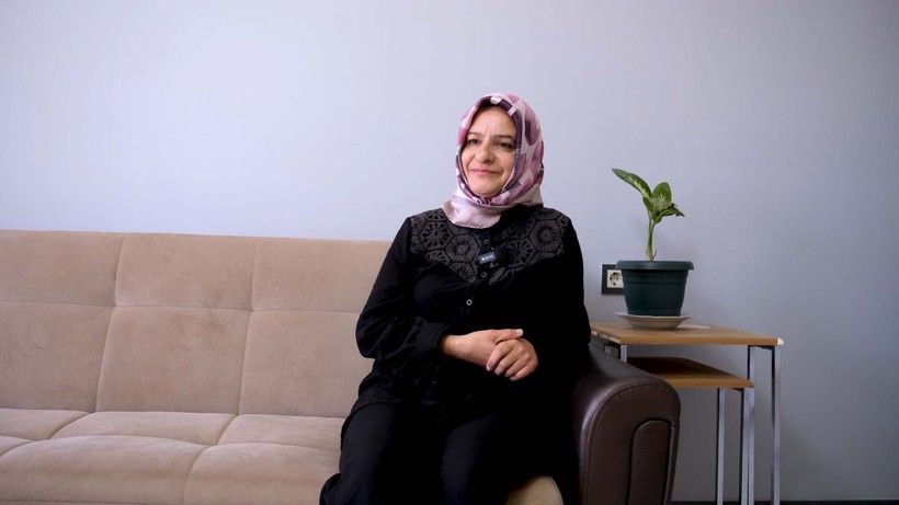 Şanlıurfa Karaköprü’de afet konutları tamamlandı! Depremzede Ayşe Elman: Dışarıdan 10 daire verseler yine de buradan ayrılmam - Resim: 5