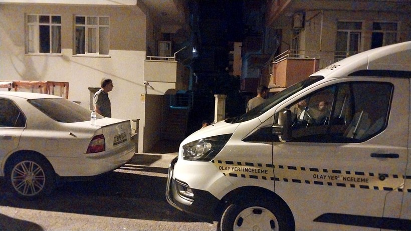 Kız kardeşini vahşice katletti! Kafasını koparmaya çalışırken... - Resim: 6