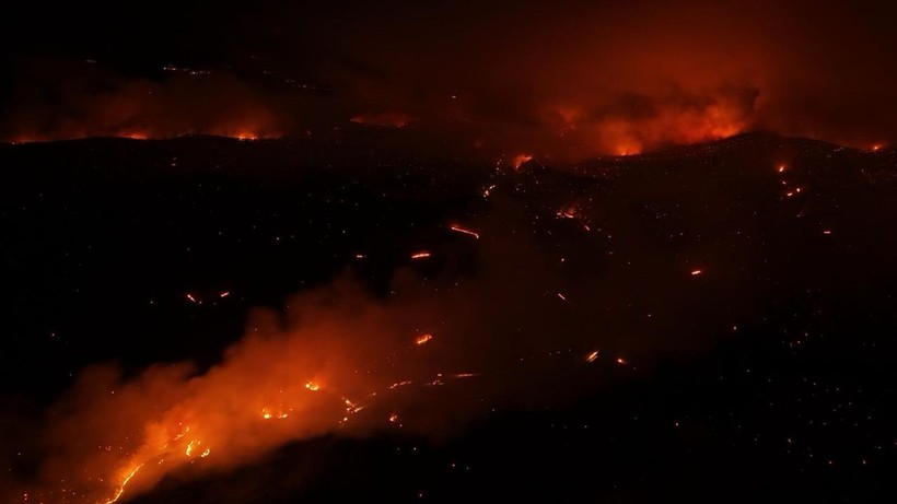 Bursa'nın Orhaneli ilçesindeki orman yangınına müdahale sürüyor - Resim: 18